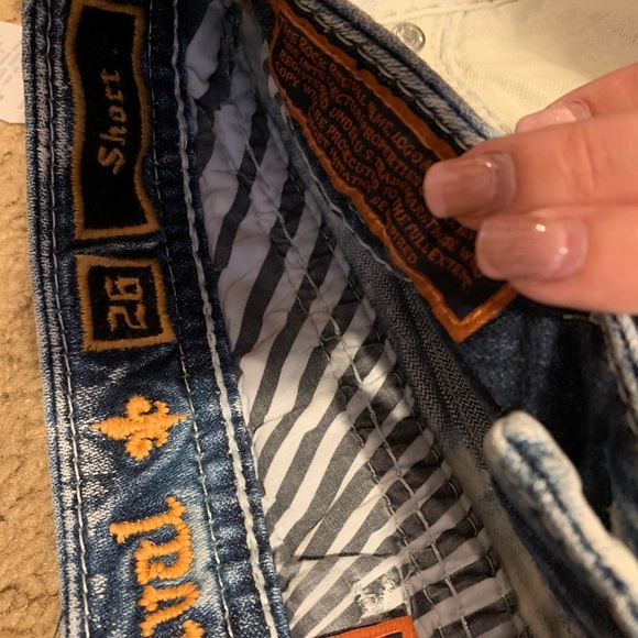 NWT ROCK SHORTS - Picture 4 of 4